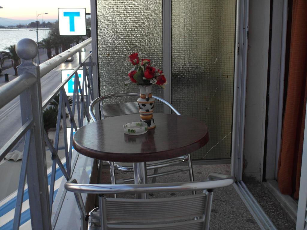 Hotel Alexandrion Kalamata Exterior photo